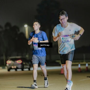 Runner Photo 7508571
