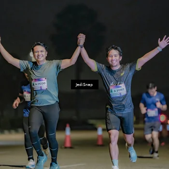 Runner Photo 7508577