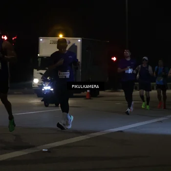 Runner Photo 7508578