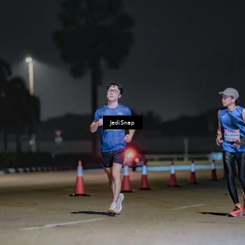 Runner Photo 7508579