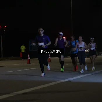 Runner Photo 7508583