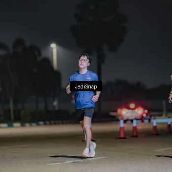 Runner Photo 7508590