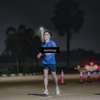 Runner Photo 7508592