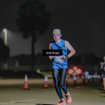 Runner Photo 7508596