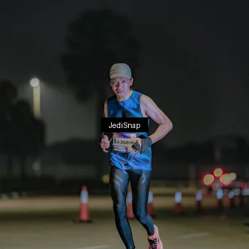 Runner Photo 7508600