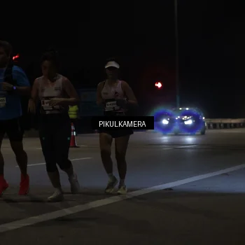 Runner Photo 7508603