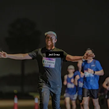 Runner Photo 7508616