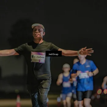 Runner Photo 7508619