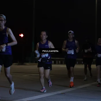 Runner Photo 7508624