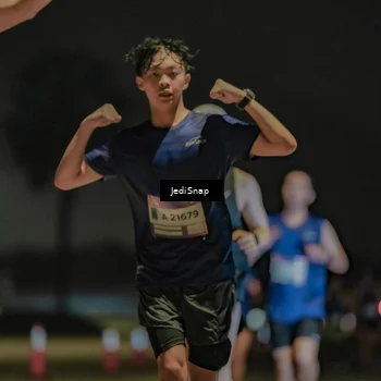 Runner Photo 7508635