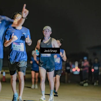 Runner Photo 7508638