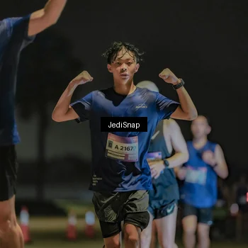 Runner Photo 7508643