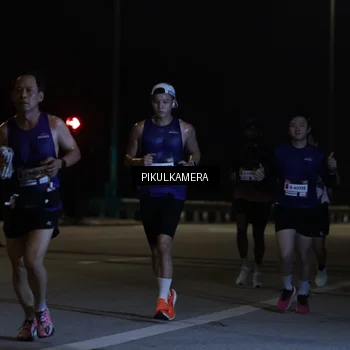 Runner Photo 7508644