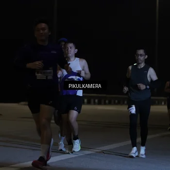 Runner Photo 7508646