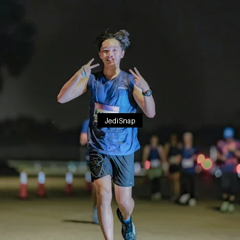 Runner Photo 7508649
