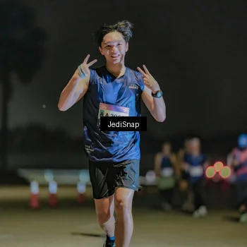 Runner Photo 7508651