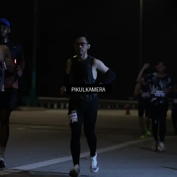 Runner Photo 7508655