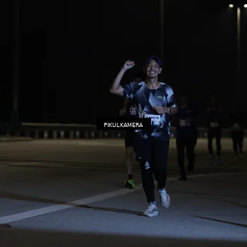 Runner Photo 7508661