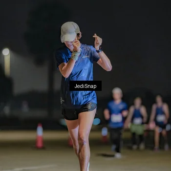 Runner Photo 7508664