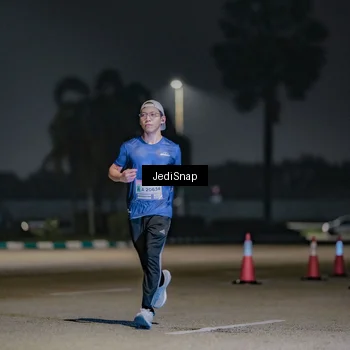 Runner Photo 7508669