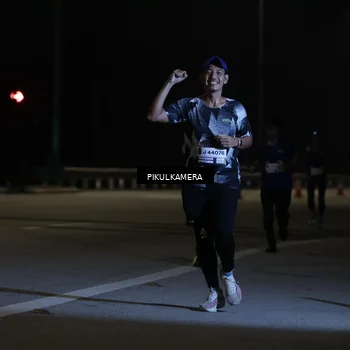 Runner Photo 7508670