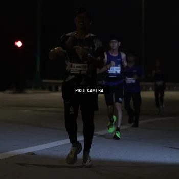 Runner Photo 7508679