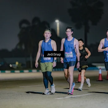 Runner Photo 7508698