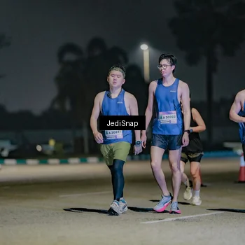 Runner Photo 7508699
