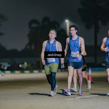 Runner Photo 7508702