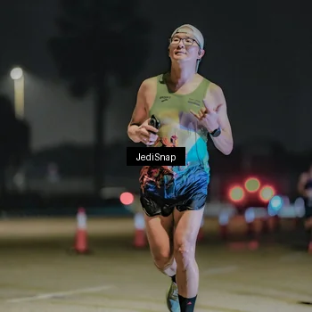 Runner Photo 7508705