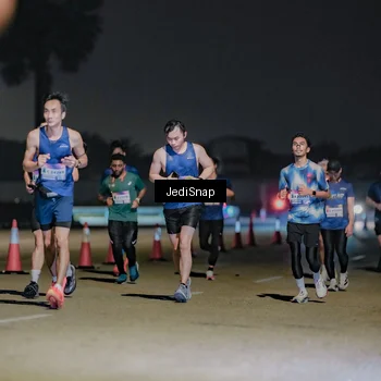 Runner Photo 7508732