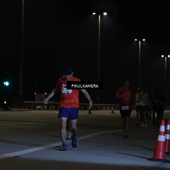Runner Photo 7508740