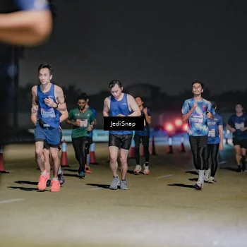 Runner Photo 7508743