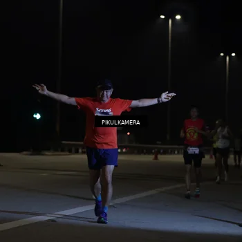 Runner Photo 7508744