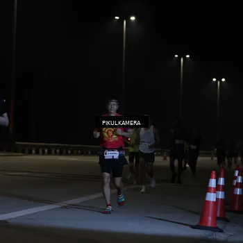 Runner Photo 7508748