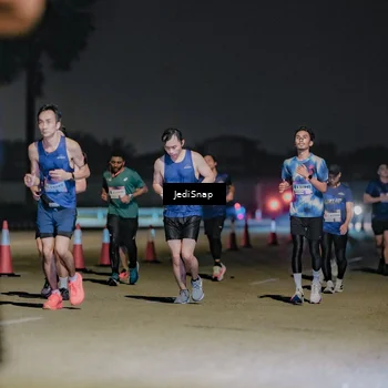 Runner Photo 7508750