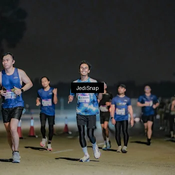 Runner Photo 7508752