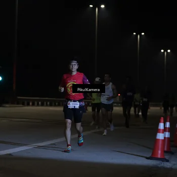 Runner Photo 7508755