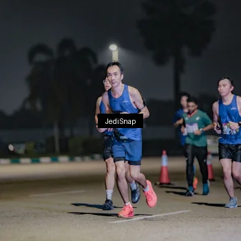 Runner Photo 7508761