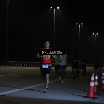 Runner Photo 7508765