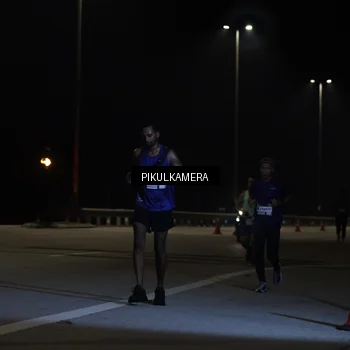 Runner Photo 7508776