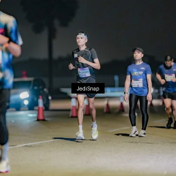 Runner Photo 7508782