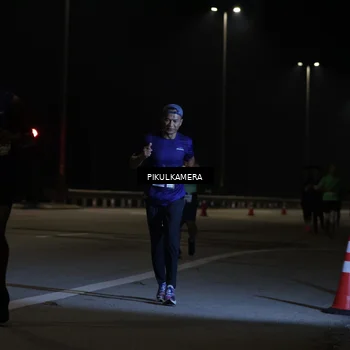 Runner Photo 7508787