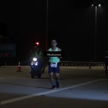 Runner Photo 7508796
