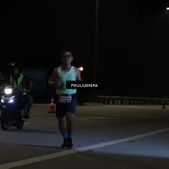 Runner Photo 7508804