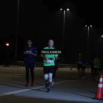 Runner Photo 7508812