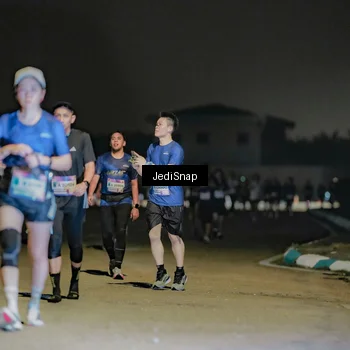 Runner Photo 7508817