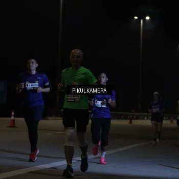 Runner Photo 7508821