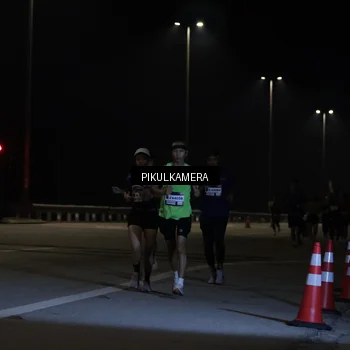 Runner Photo 7508826