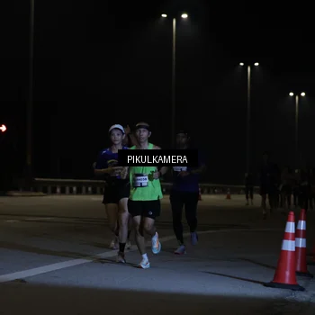 Runner Photo 7508829